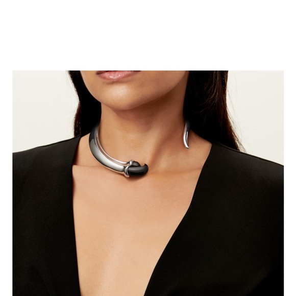 Tiffany & Co. Elsa Peretti RARE Black Jade Claw Necklace Silver AUTHENTICATED! - Picture 10 of 16